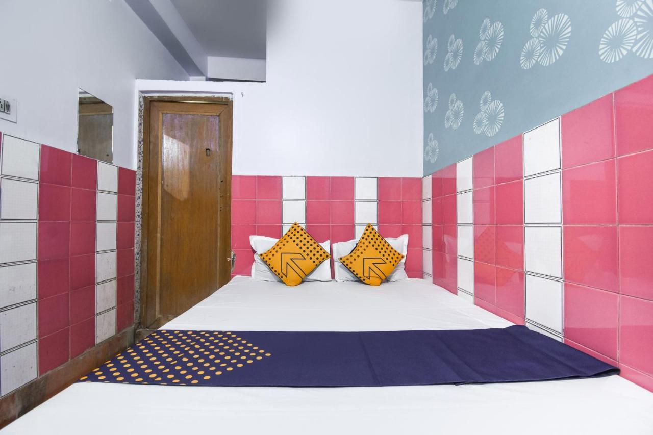 Spot On 70605 Taj Guest House Calcuta Exterior foto